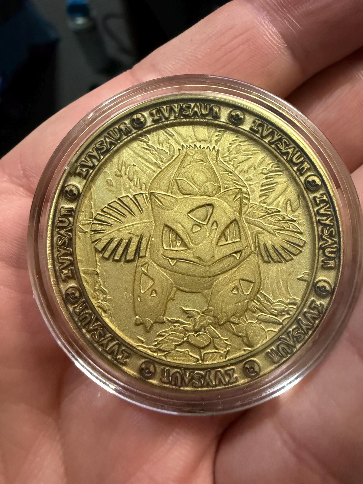 Bulbasaur Evolution Brass Coin Set – 40mm Collectible with Optional Personalization